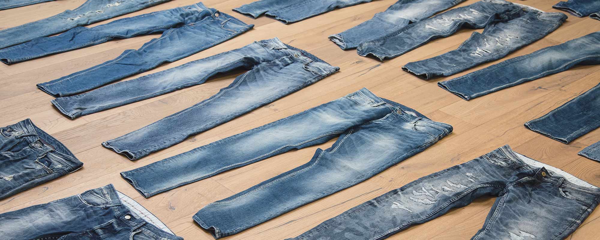 Verwaschungen Jeans Herren