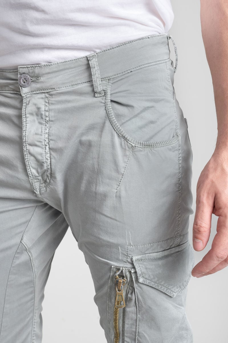 Hose Alban in grau