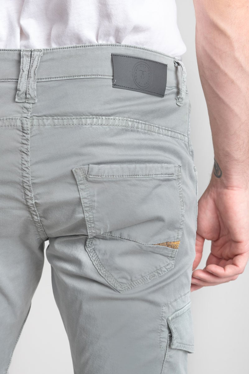 Hose Alban in grau