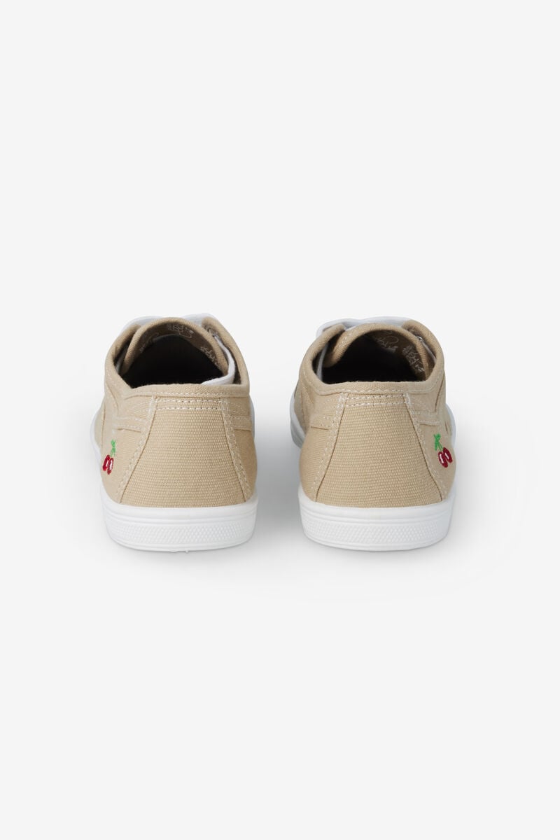 Basic-Sneaker