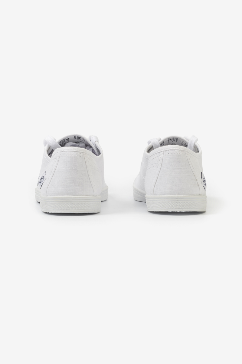 Sneakers Basic weiß mit Stickerei