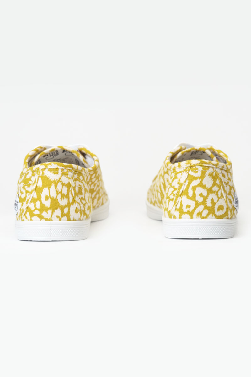 Sneakers Basic gelb