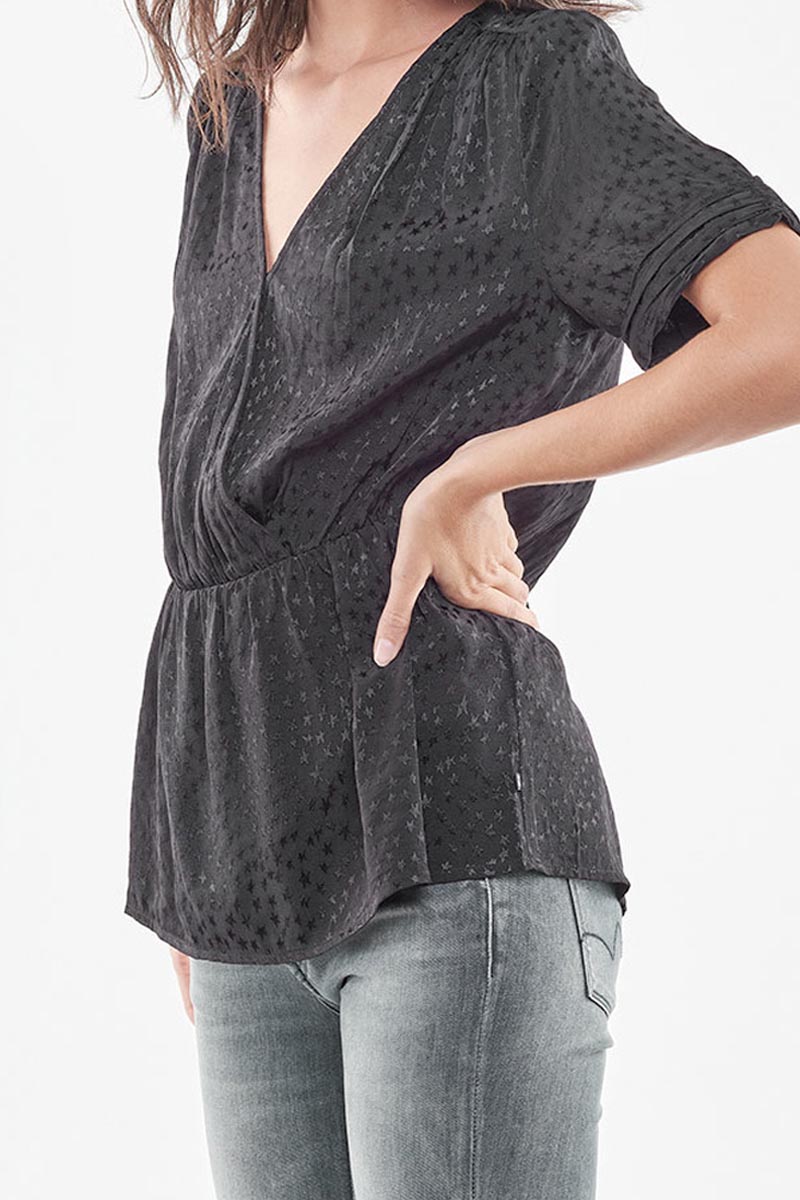 Top Libu in schwarz