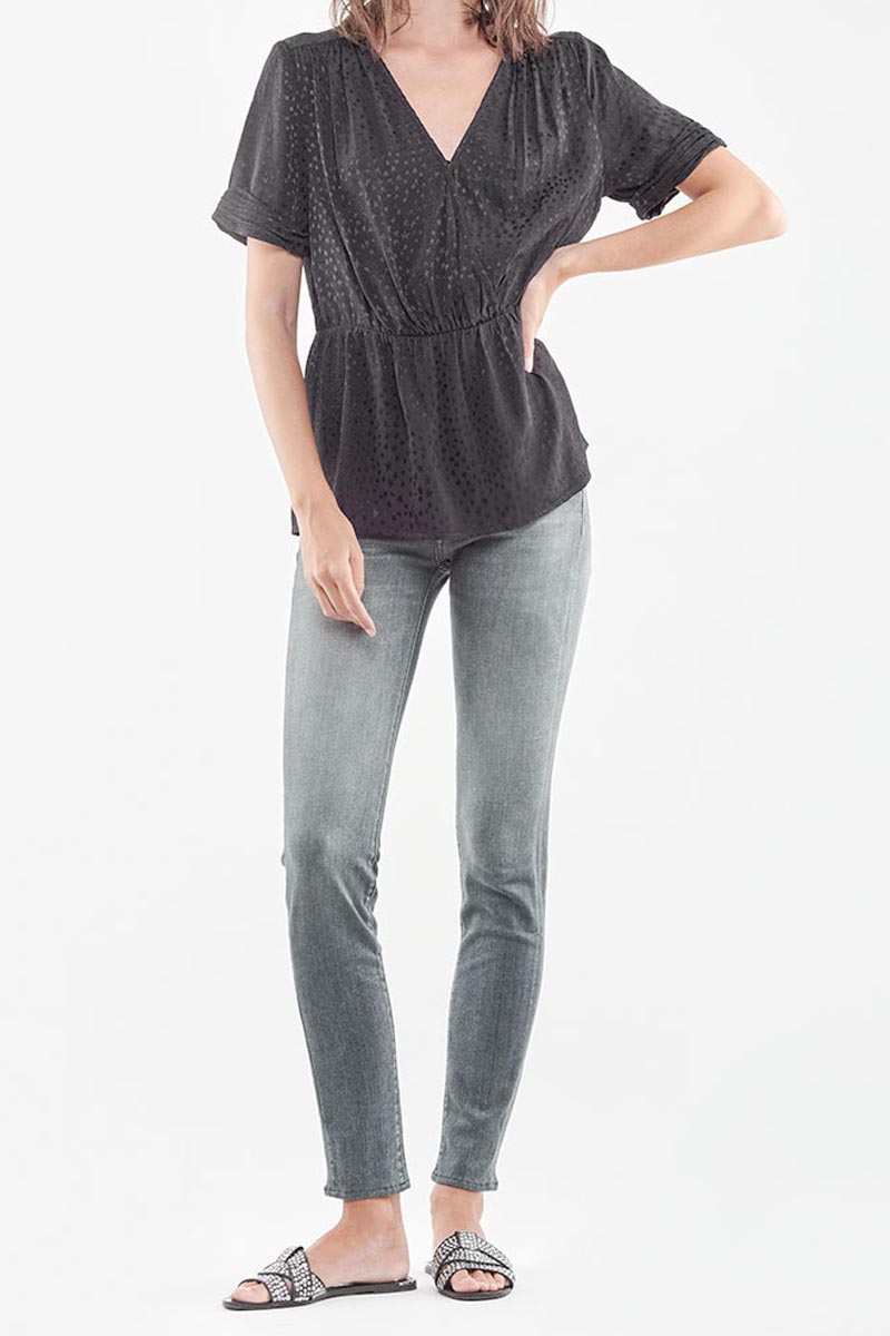 Top Libu in schwarz