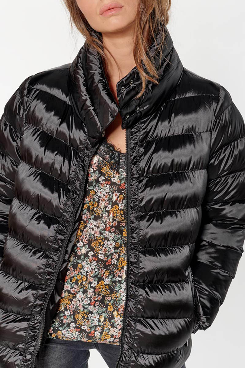 Daunenjacke Dolores in schwarz