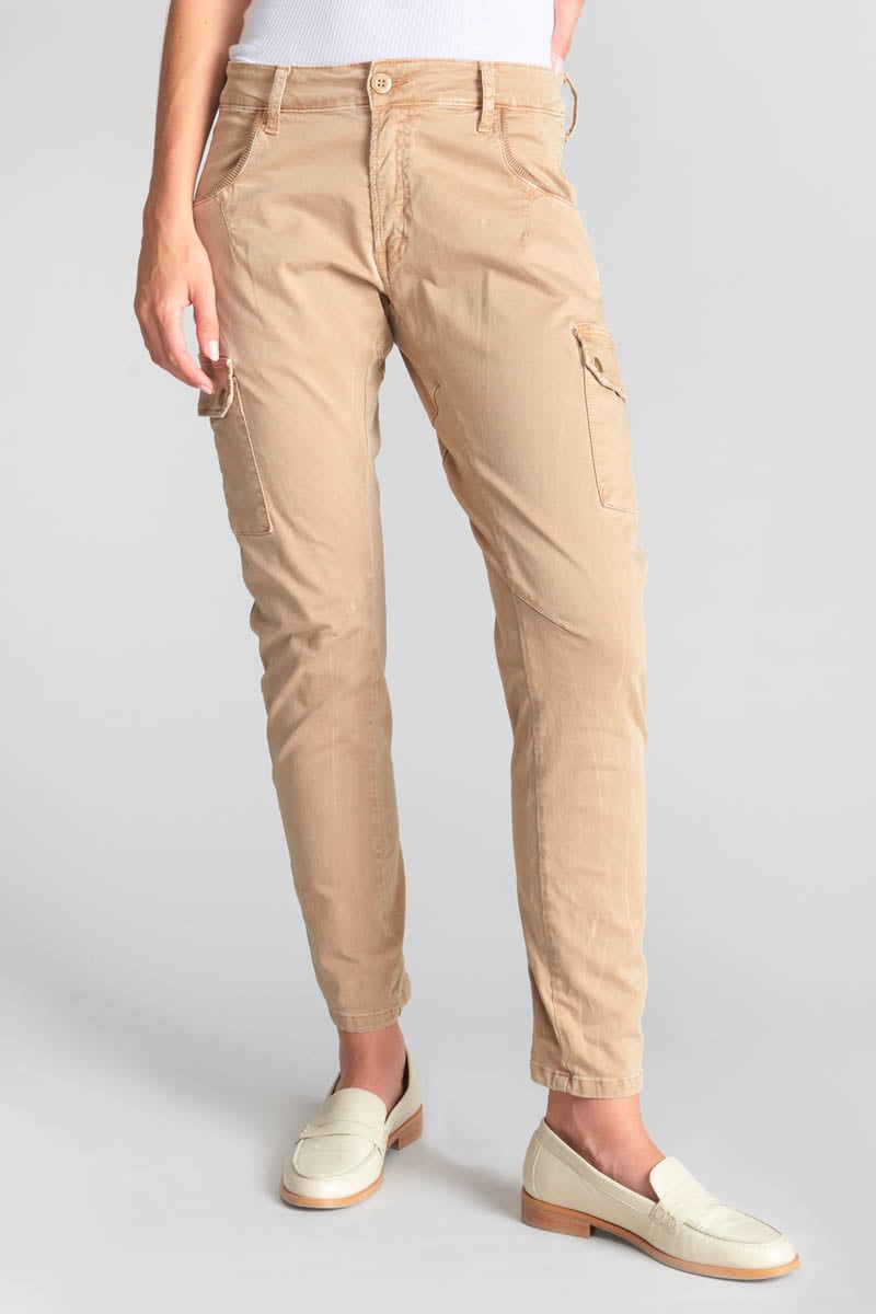 Hose Rivera in grau