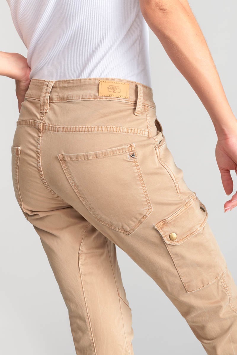 Hose Rivera in grau