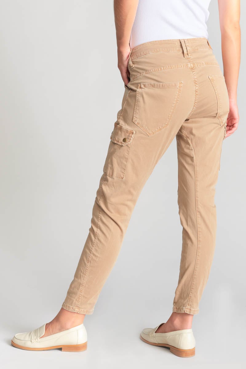 Hose Rivera in grau