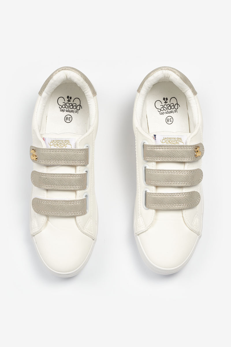 Weiße Vic Sneakers