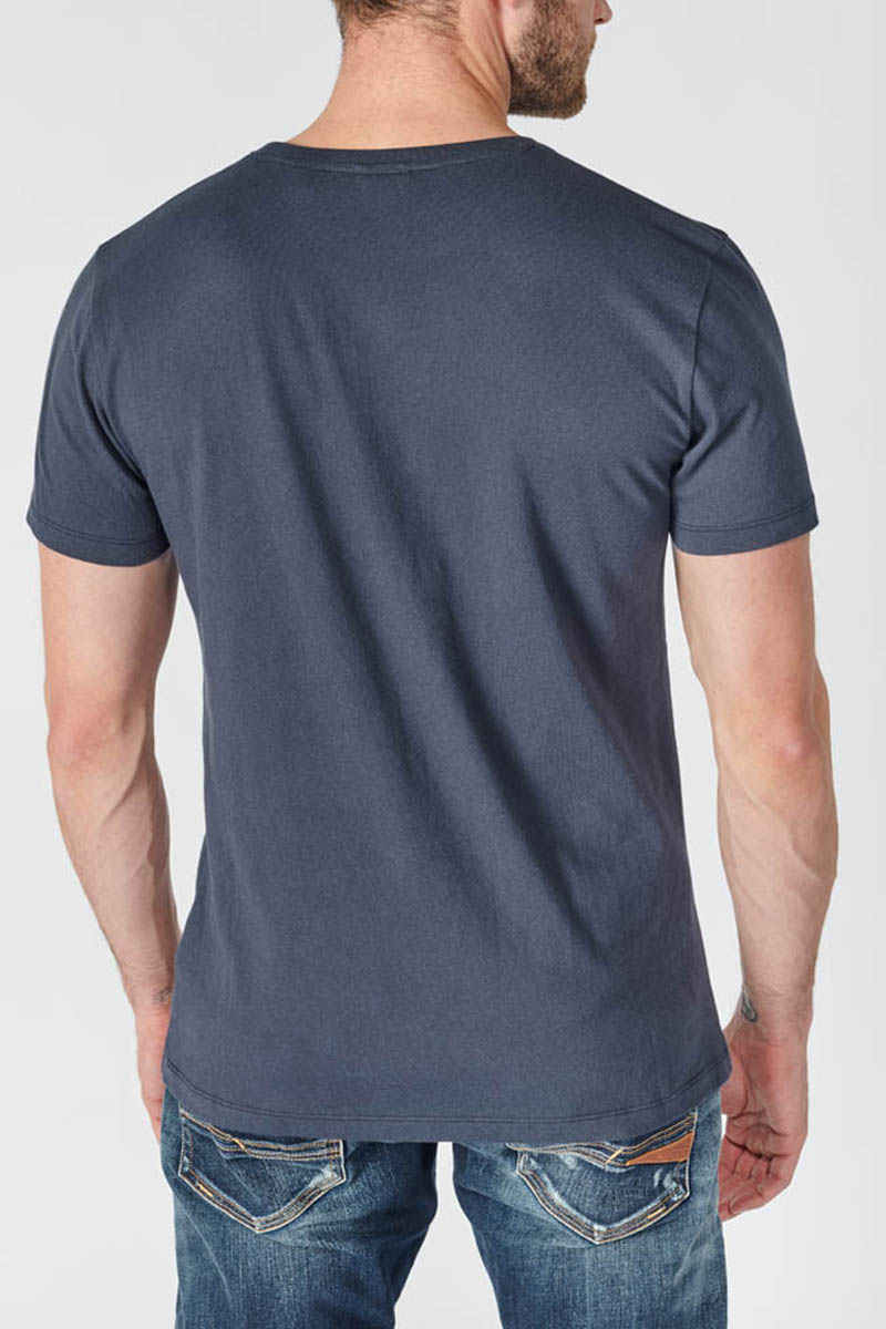 T-shirt Lesin in blau