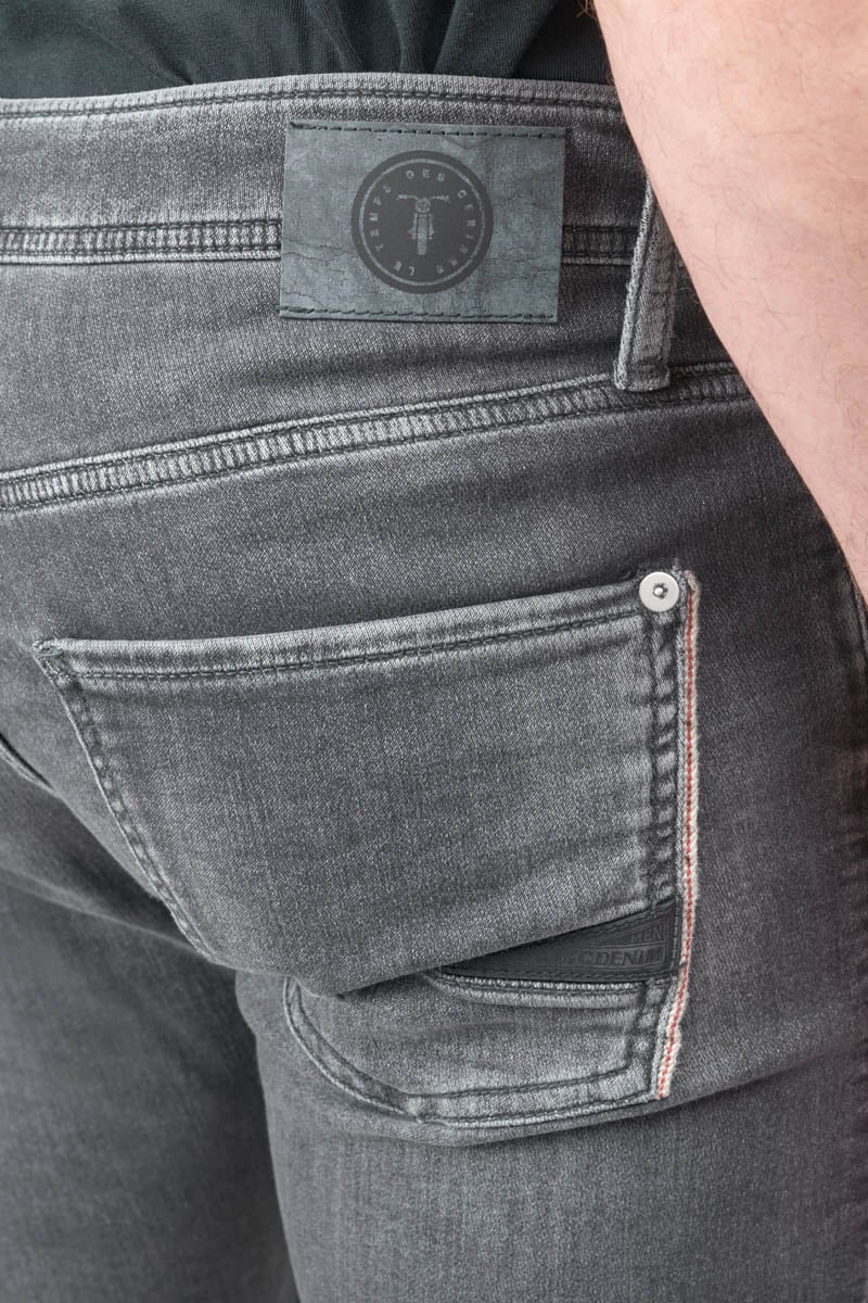 Jeans jogg 700/11 slim grau Nr.1