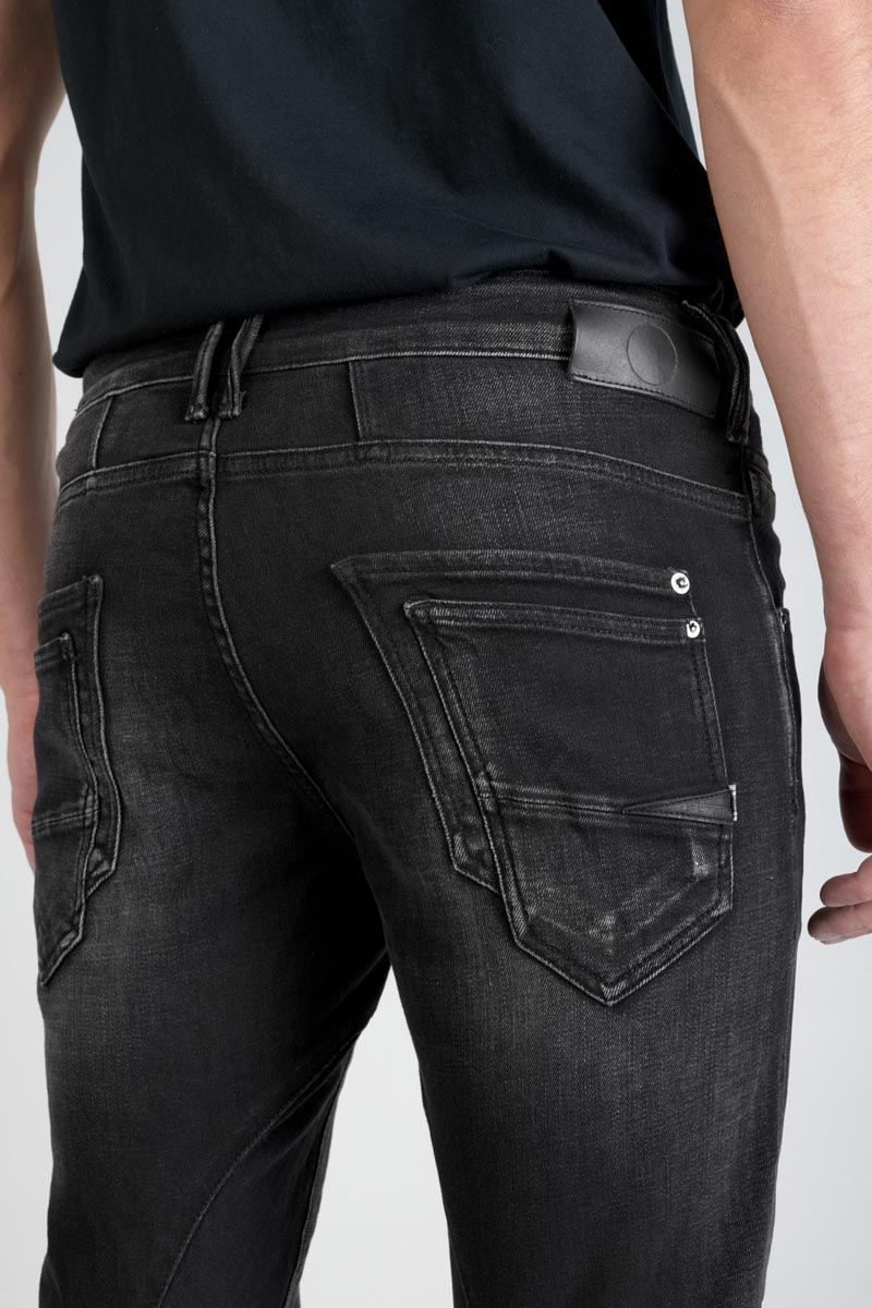 Jeans 900/03 tapered twisted Cravan schwarz Nr.1