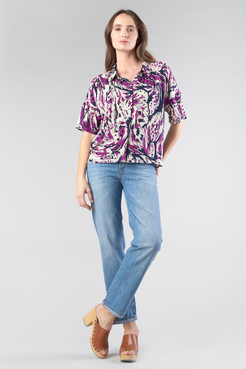 Bluse Gabryel mit Dschungelmuster in Violine