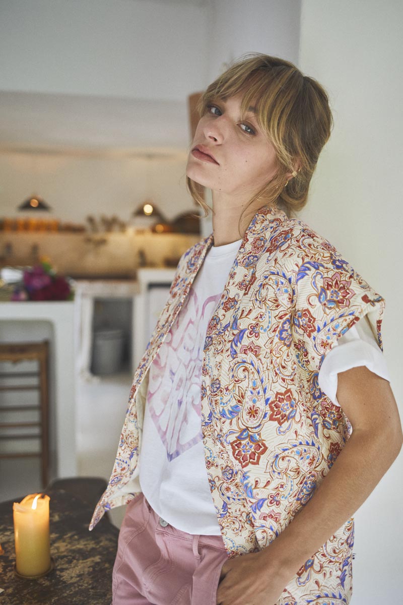 Ärmellose Jacke Kerman mit Paisley-Muster