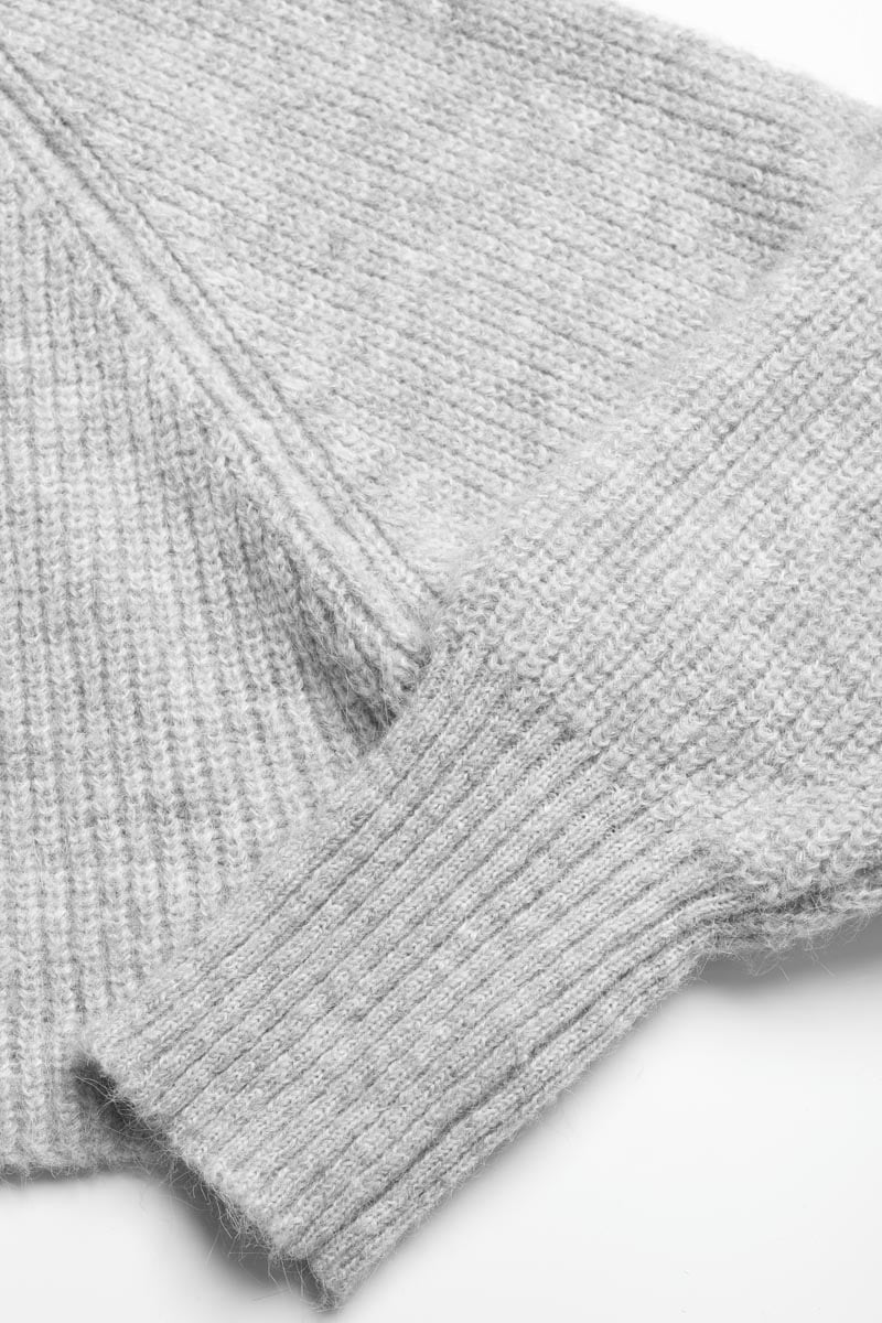 Pullover Saiagi in grau