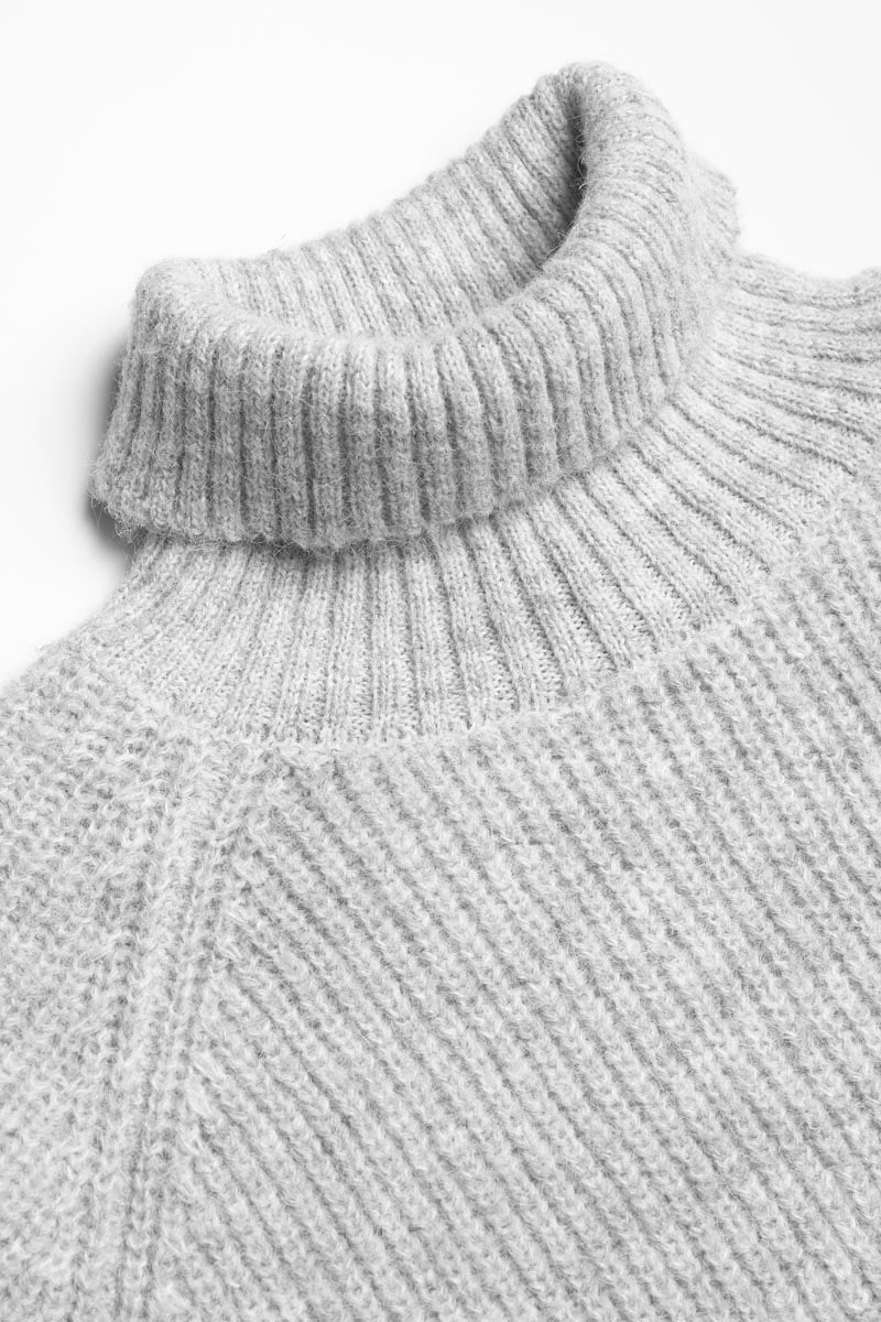 Pullover Saiagi in grau