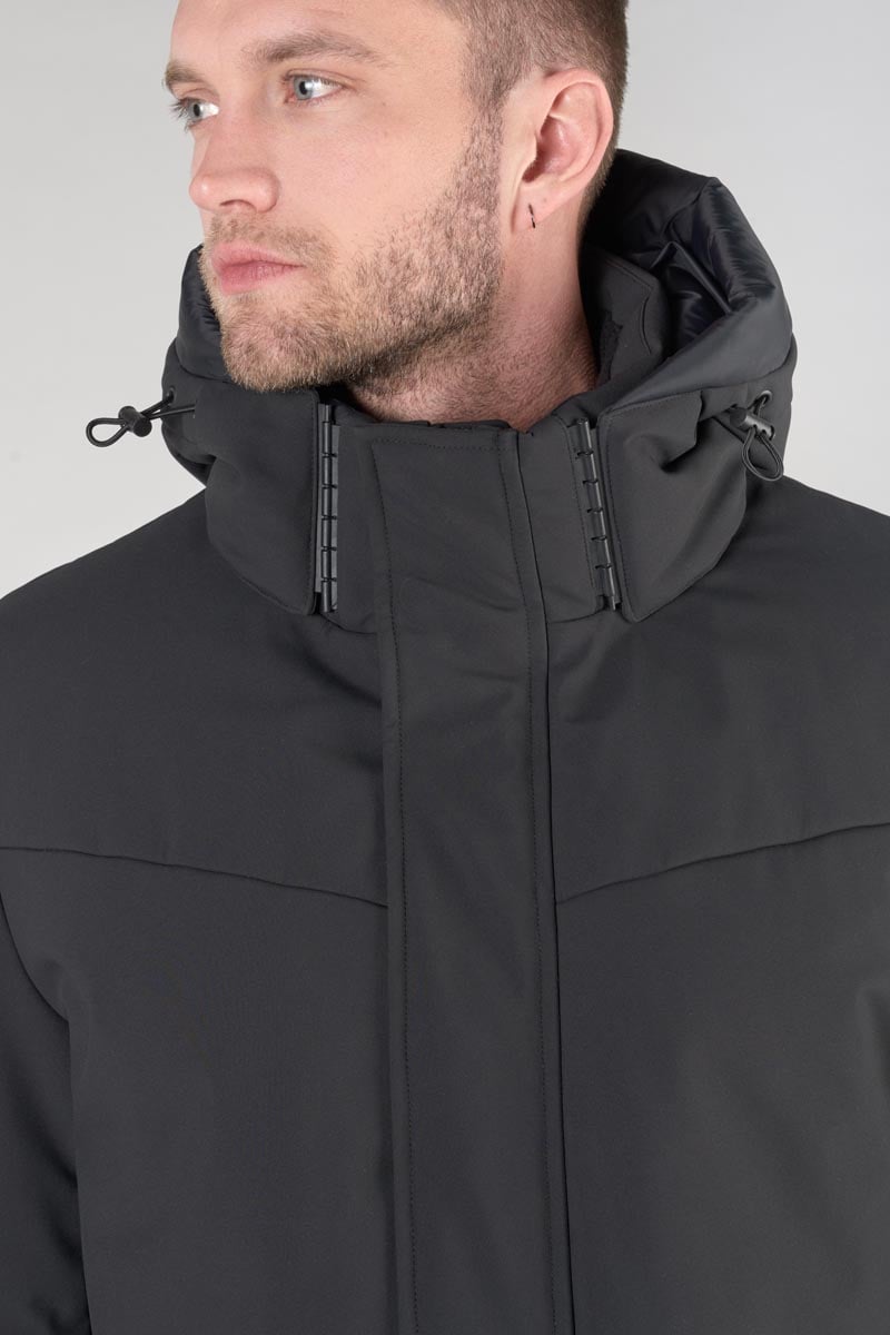 Parka Titan in schwarz