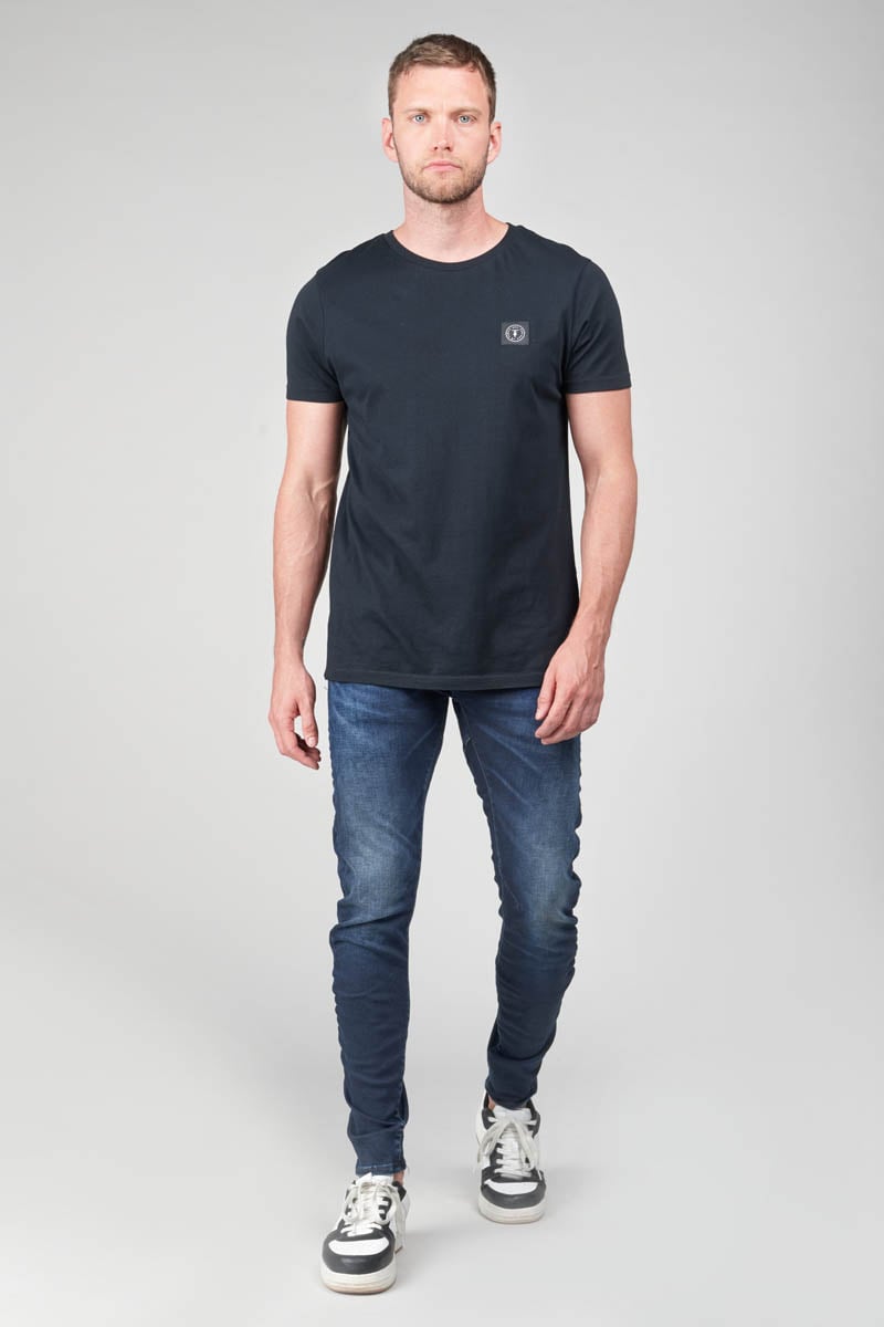 Jeans 900/03 jogg tapered twisted blau-schwarz Nr.1
