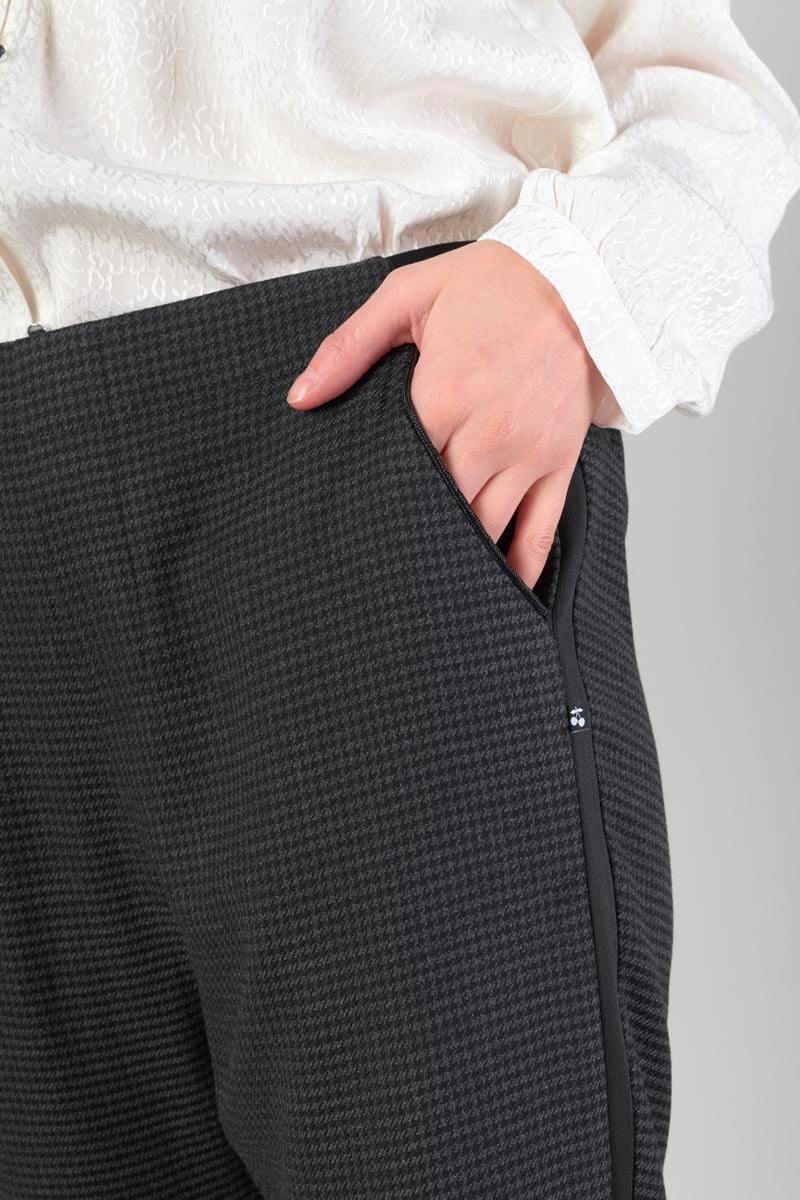 Hose Layken in grau