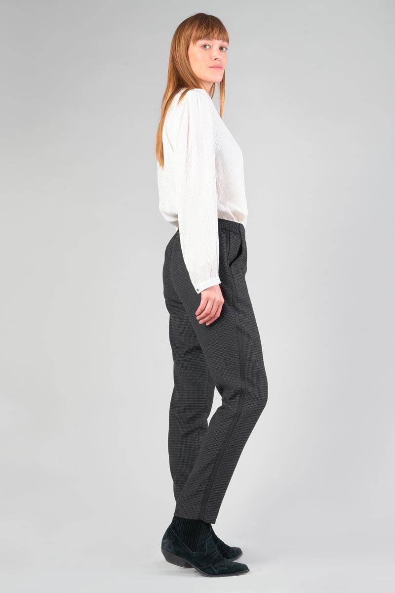 Hose Layken in grau