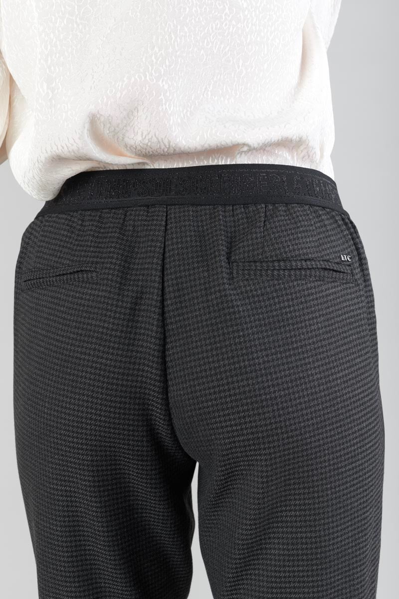 Hose Layken in grau