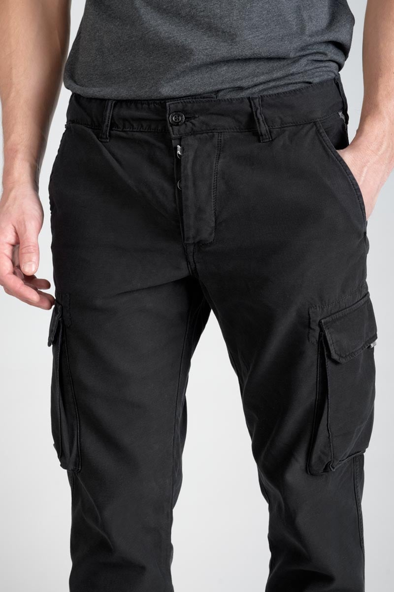 Hose Sami in schwarz