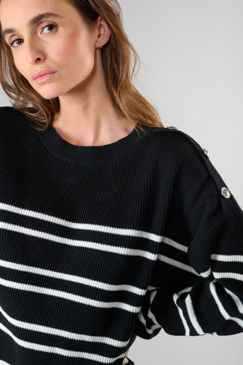 Pullover Apocy in schwarz