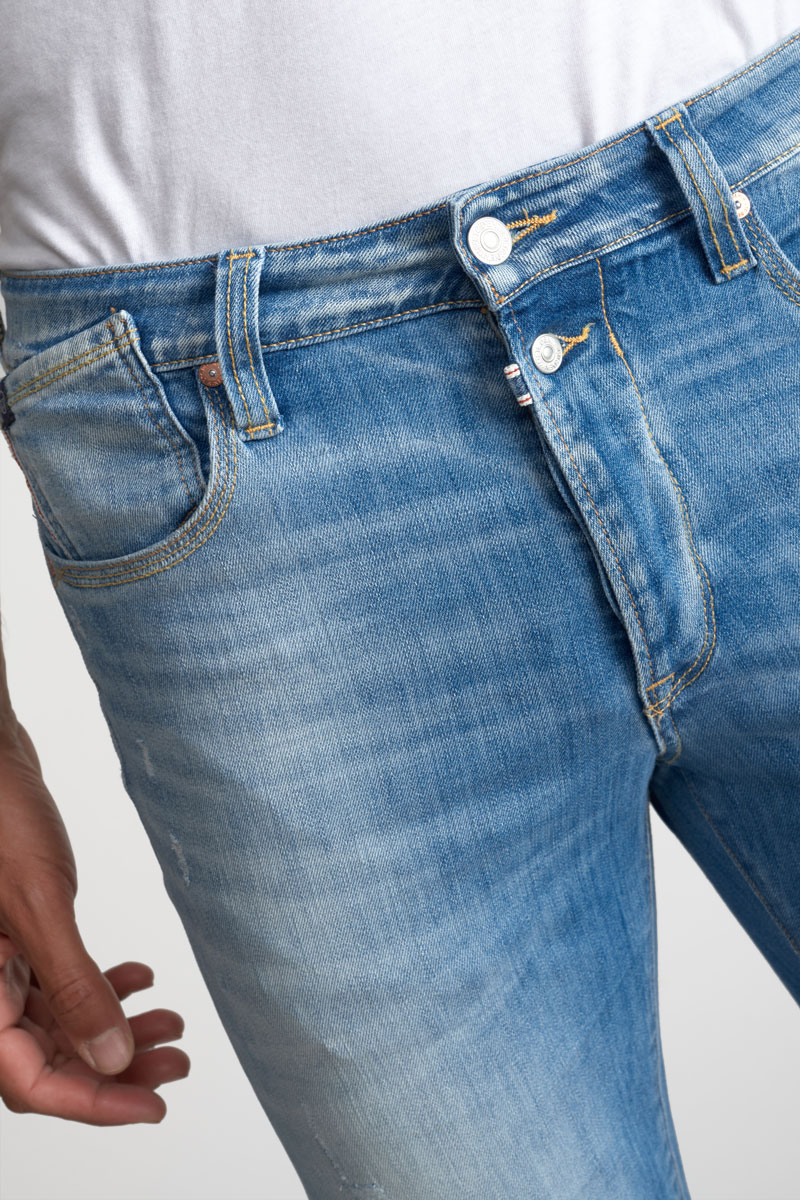 Jeans 700/22 regular light denim Cabara destroy blau Nr.4