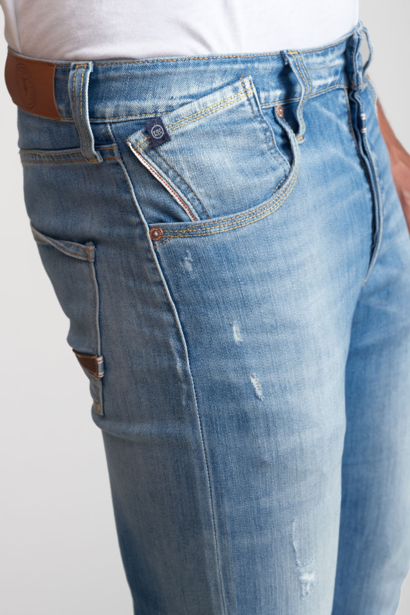 Jeans 700/22 regular light denim Cabara destroy blau Nr.4