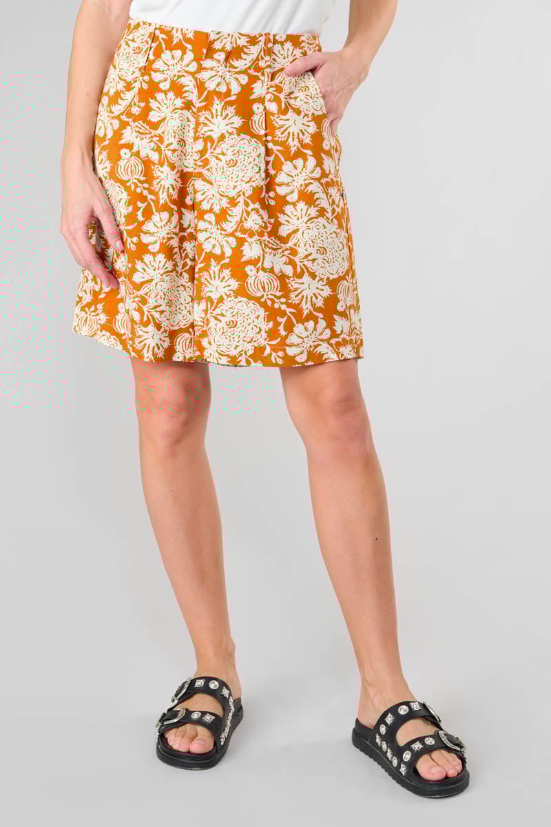 Shorts Neotine in weiß