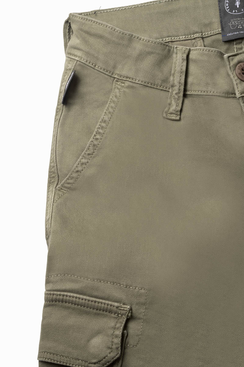 Tapered pants Kalvin in grün