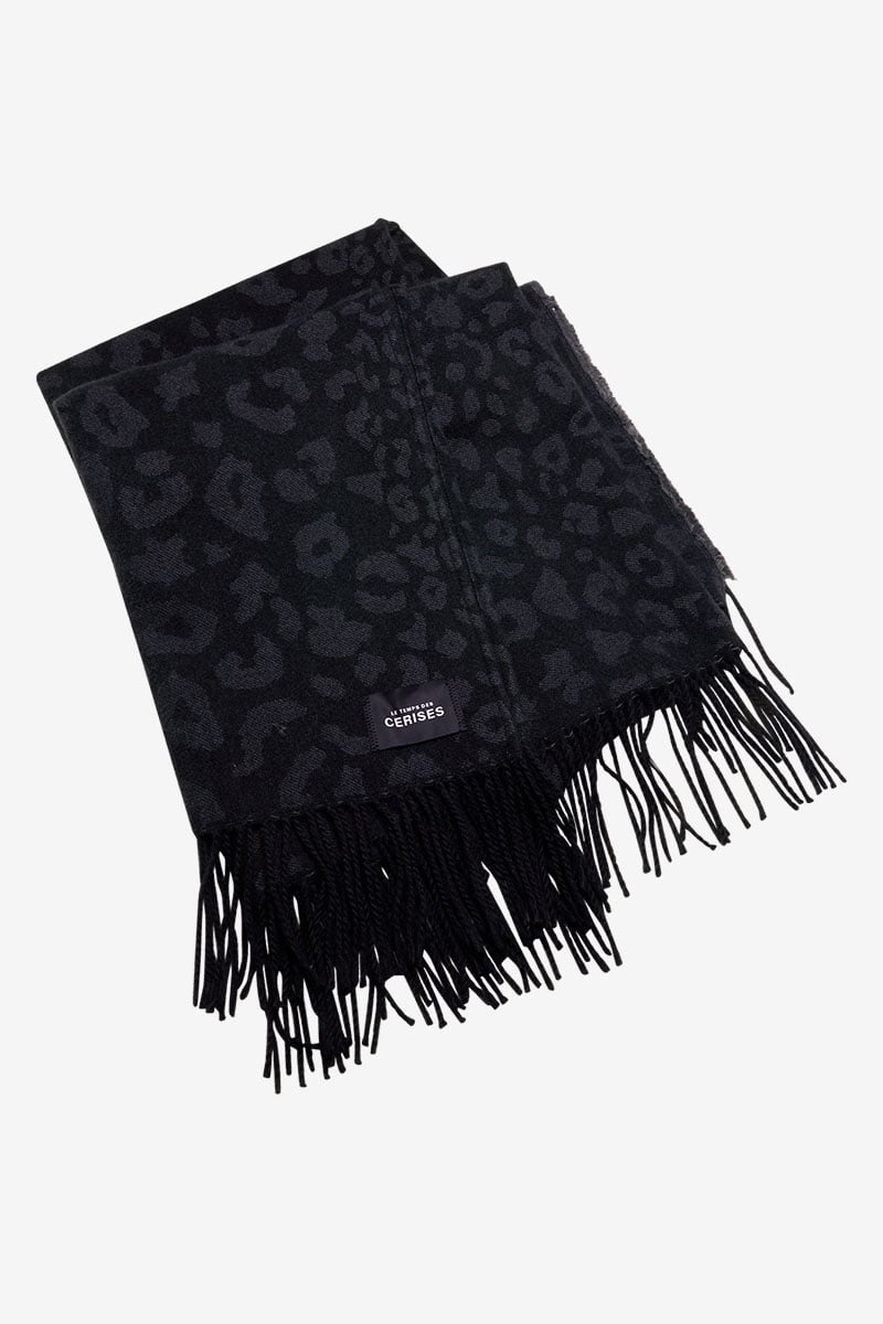 Poncho Carzola in schwarz