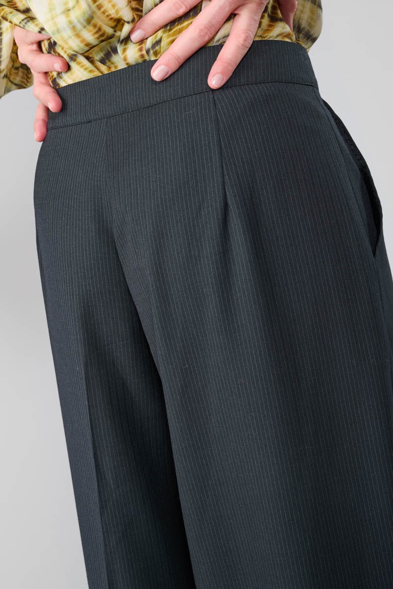 Hose Sagues in schwarz