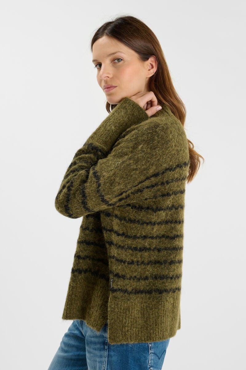 Pullover August