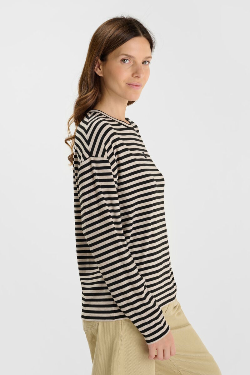 T-shirt Kina