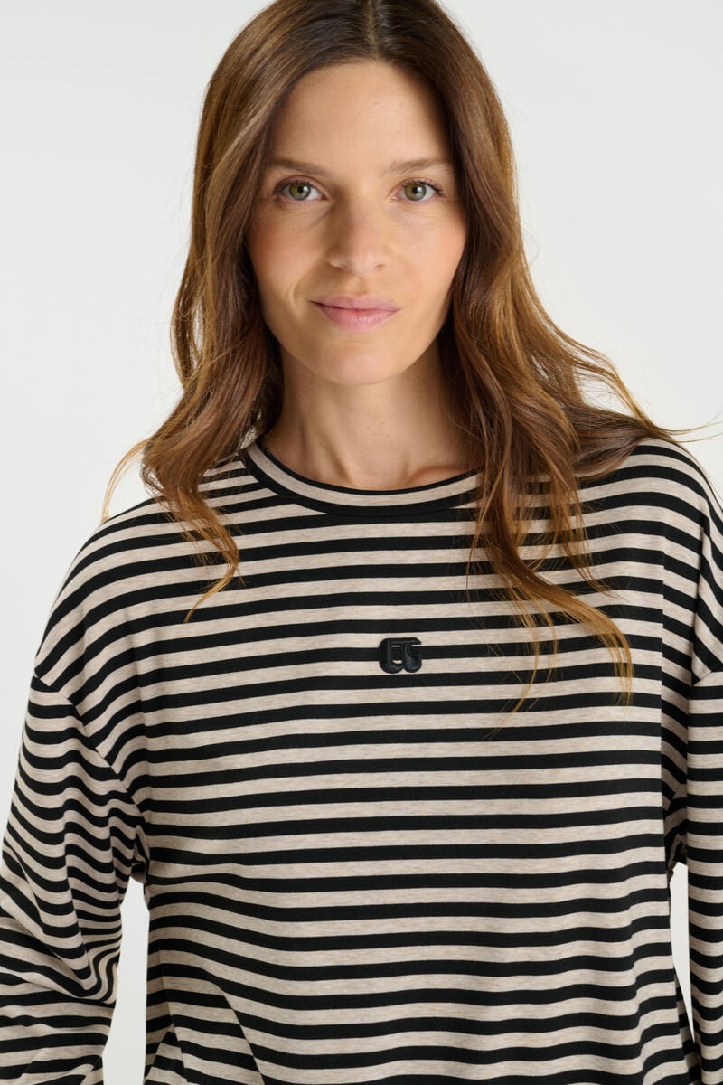 T-shirt Kina