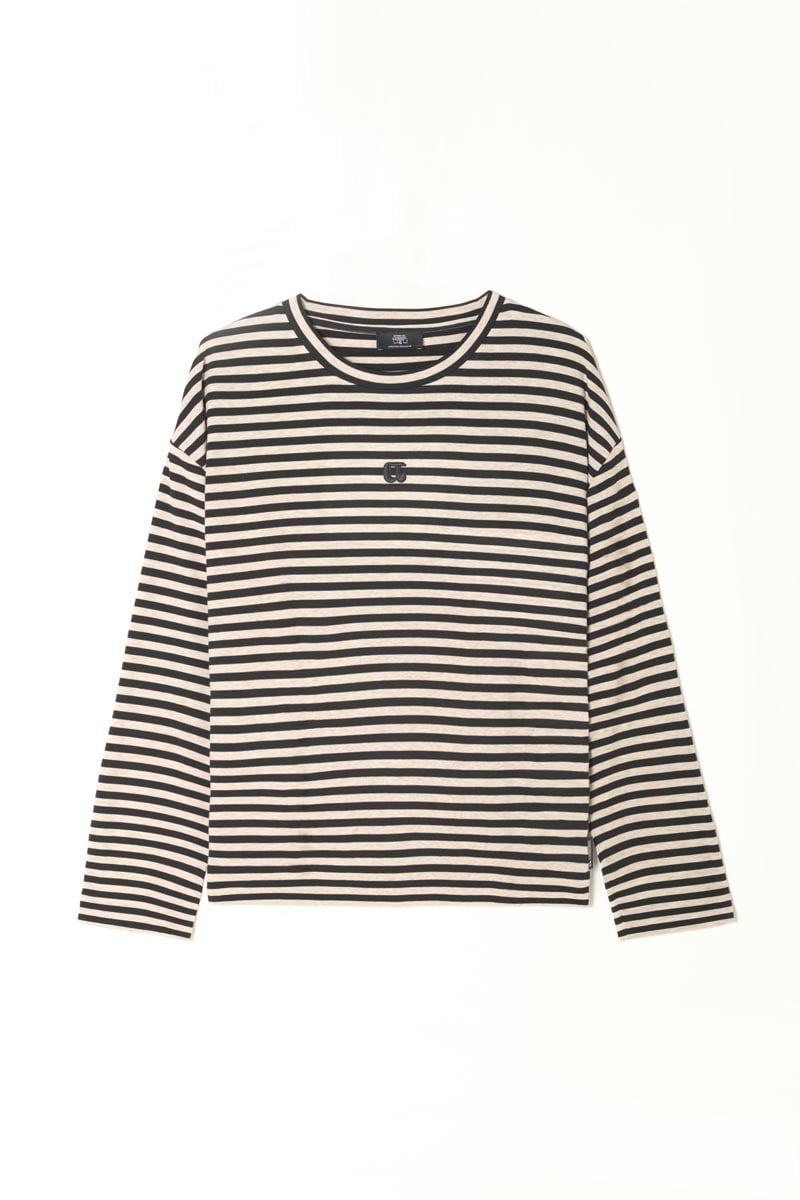 T-shirt Kina