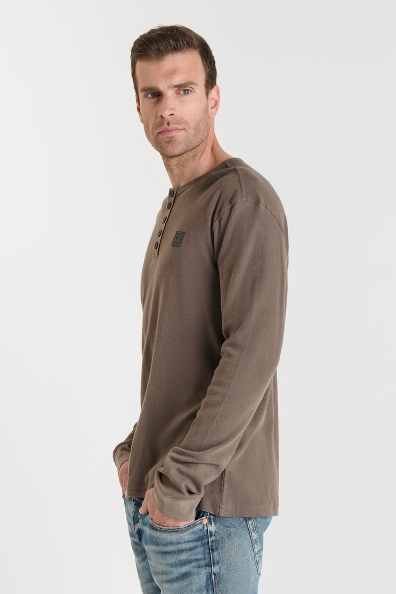 T-shirt Lozar