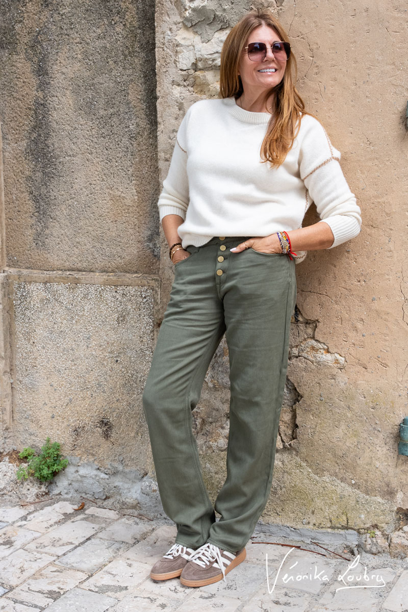 James 400/60 girlfriend by Véronika Loubry high-waisted jeans khaki Tencel