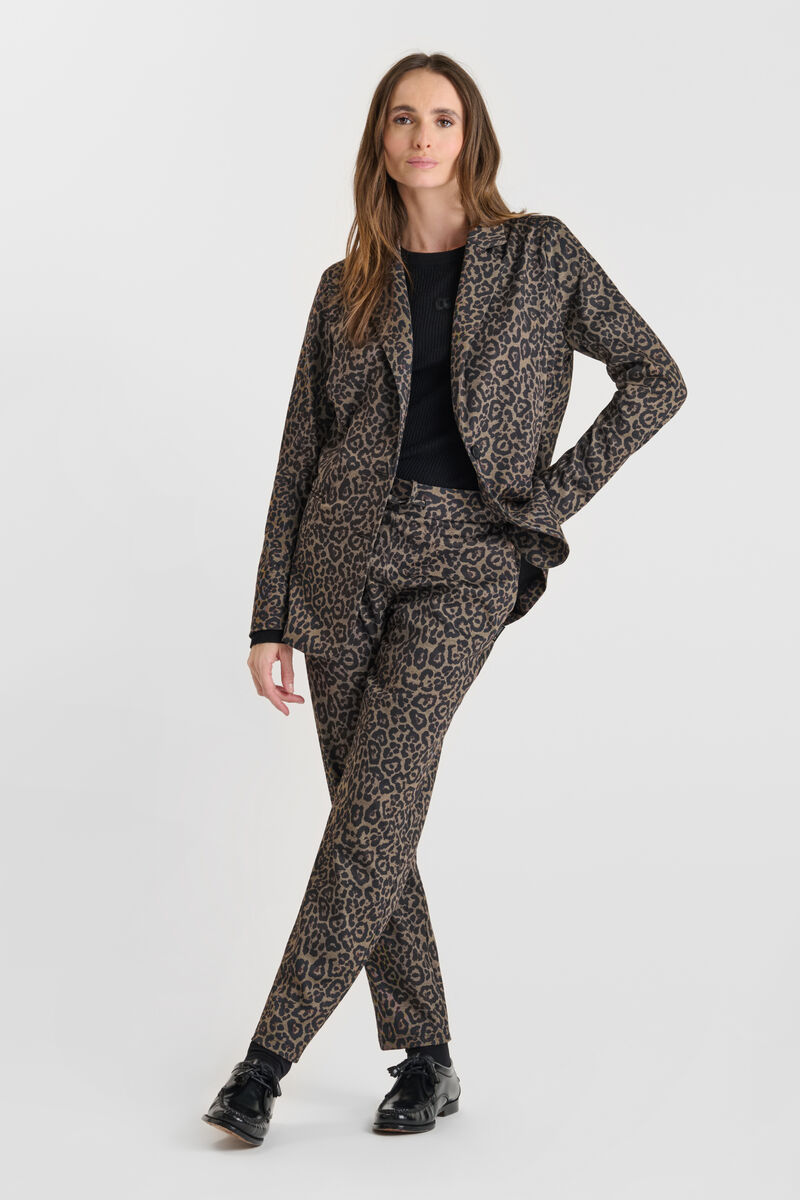 Hose Leopa