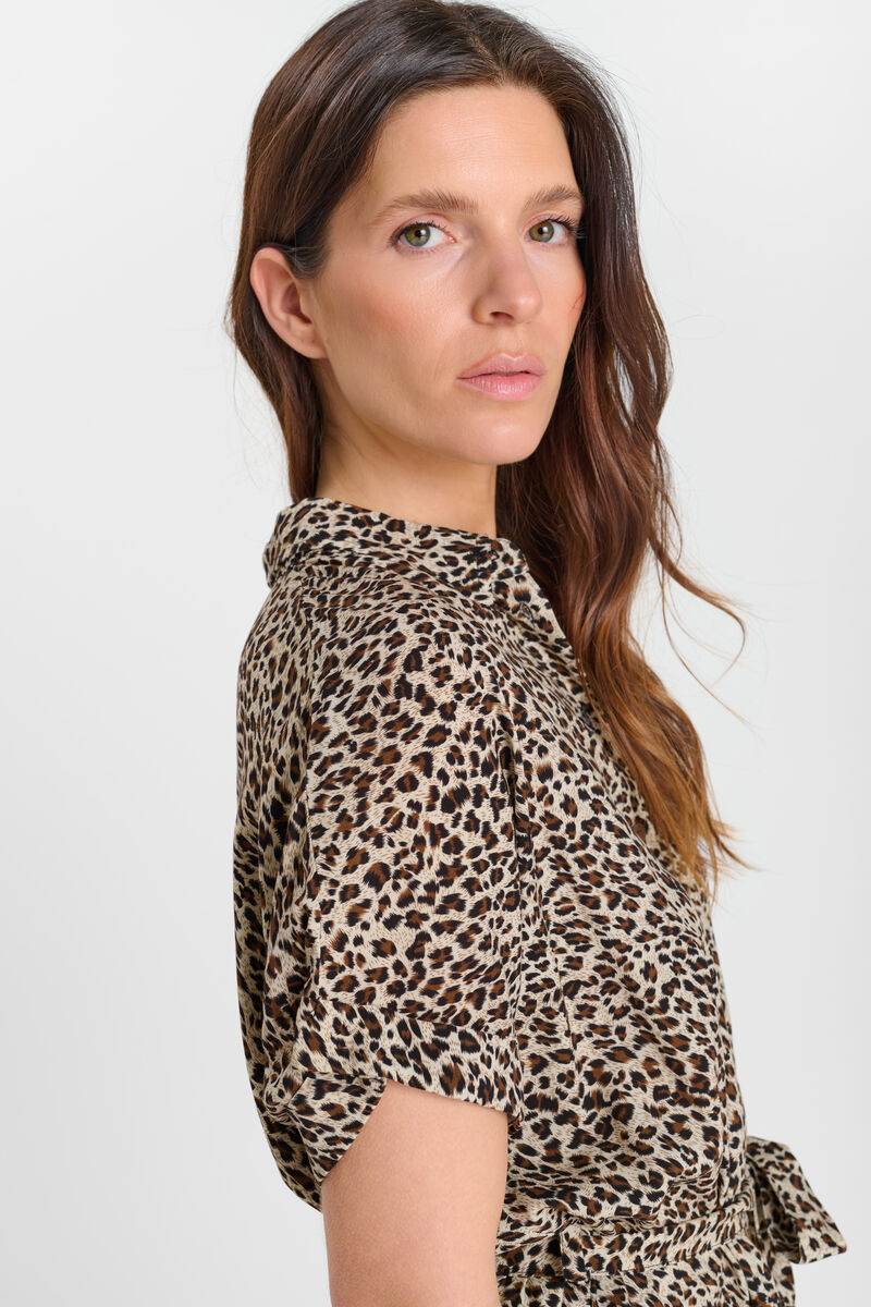 Lopya Kleid