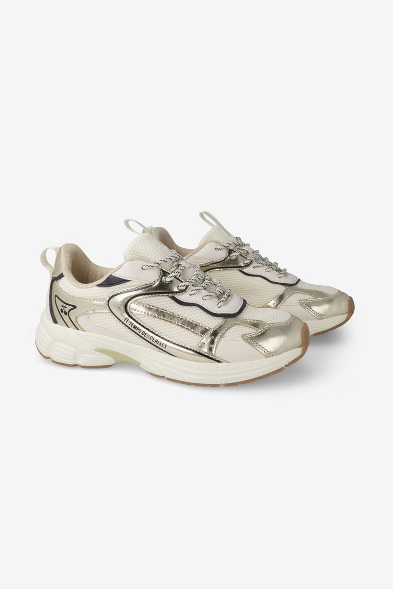 Mia Sneakers