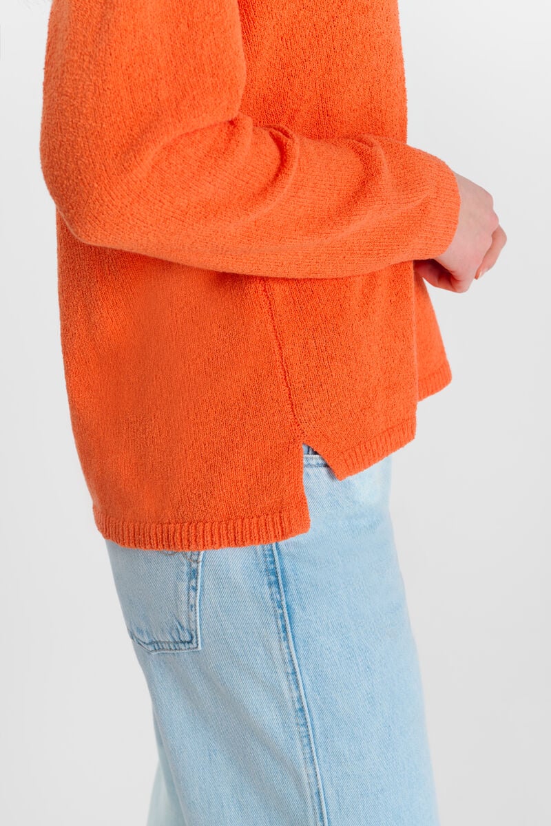Sting Pullover