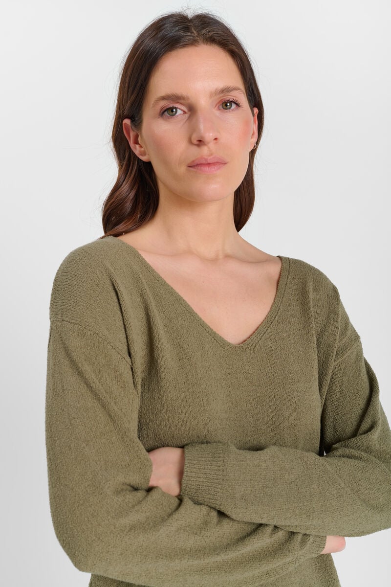 Sting Pullover