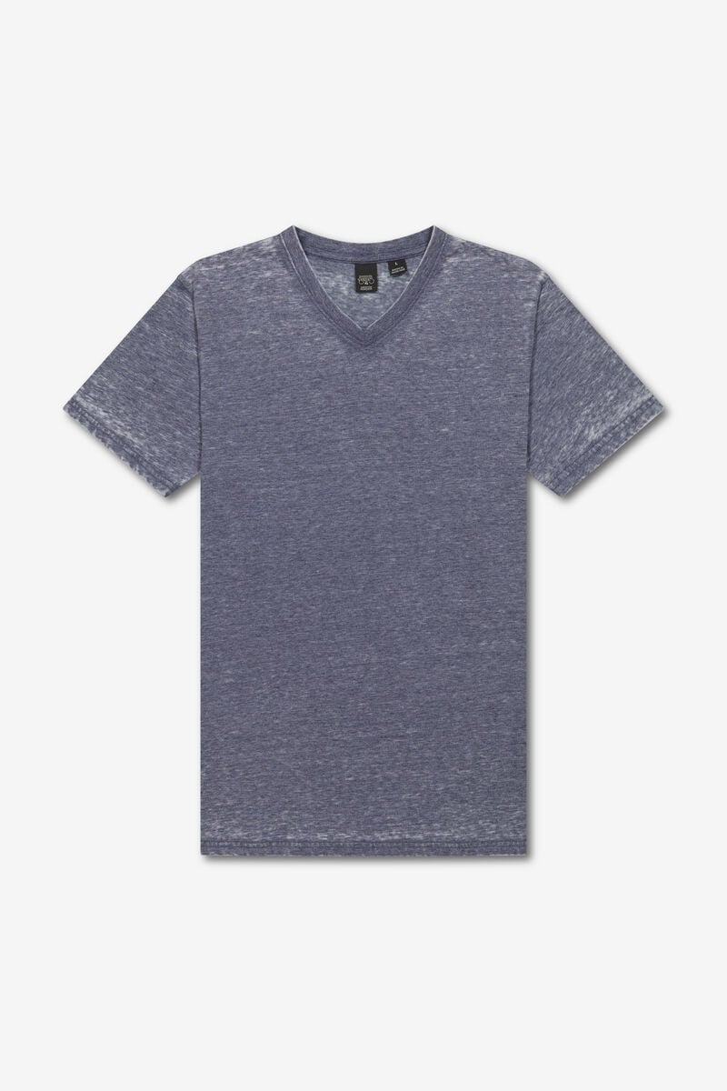 Akru T-shirt