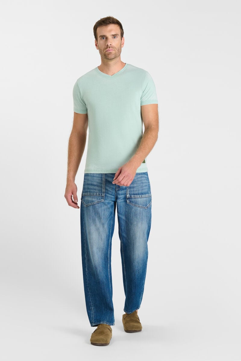 Akru T-shirt