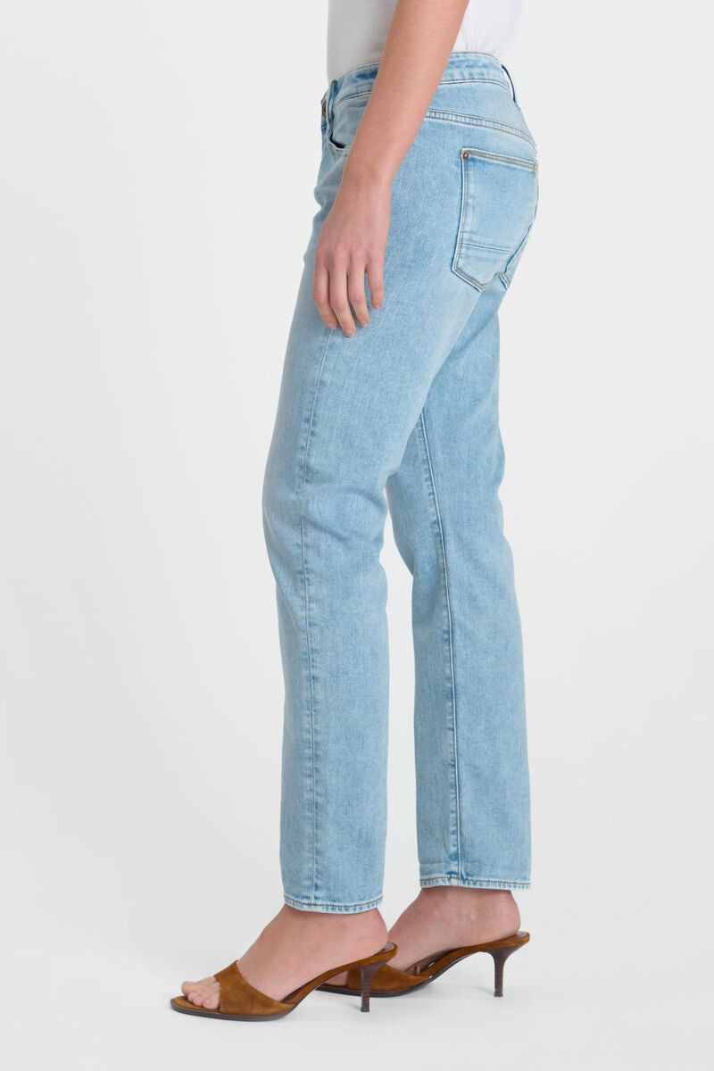 Jeans 200/43 boyfit Sea blau Nr.5