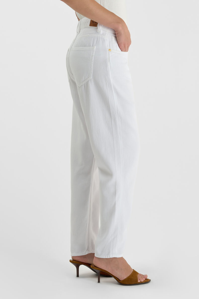 Jean 400/60 girlfriend Riki tencel Weiß