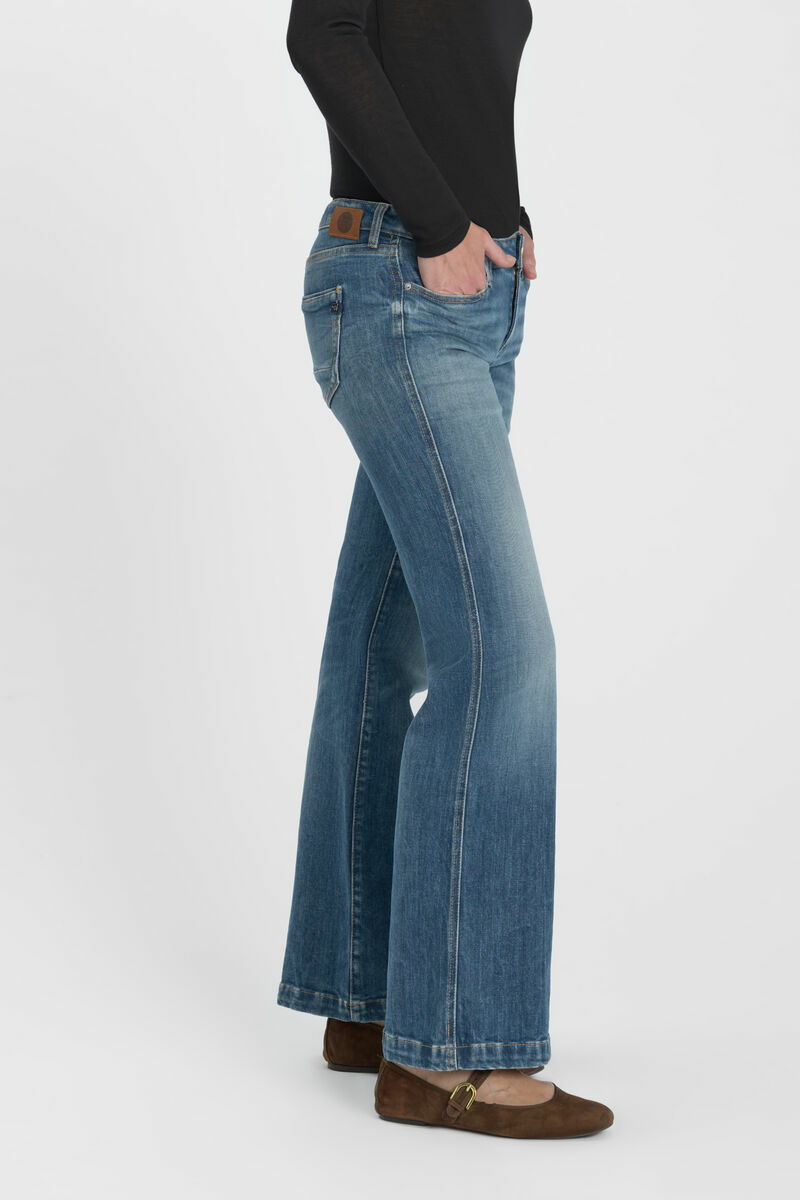 Jeans flare Pamy blau Nr.3