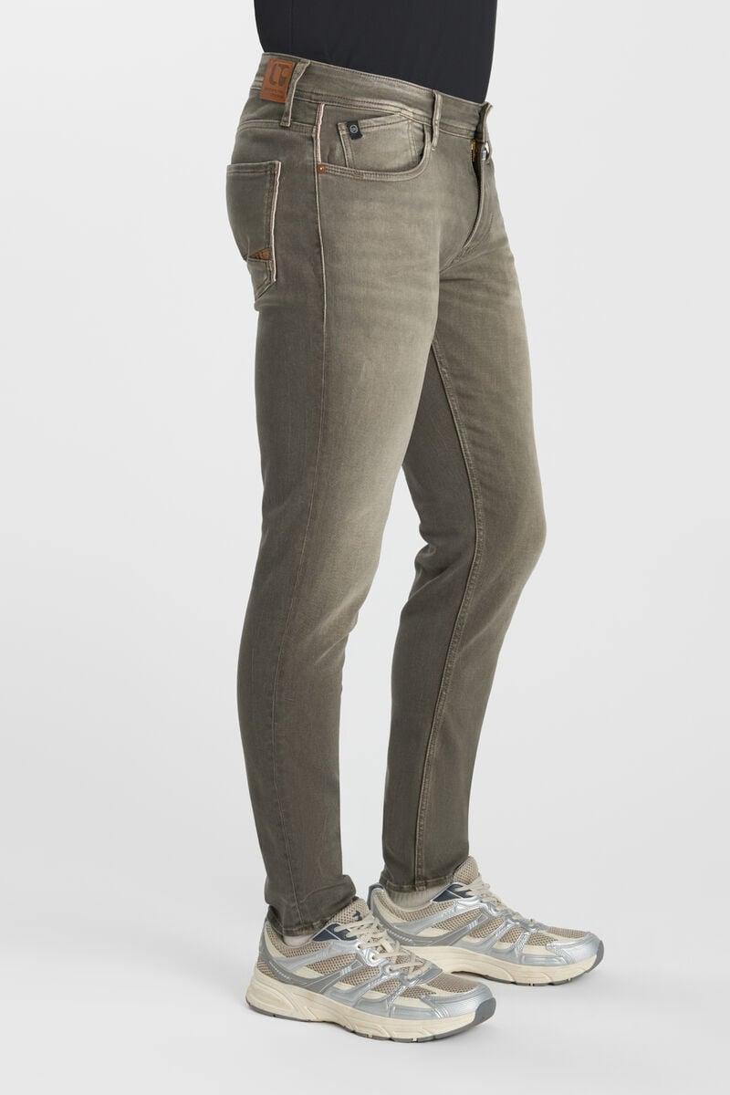 Jeans jogg 700/11 adjusted braun